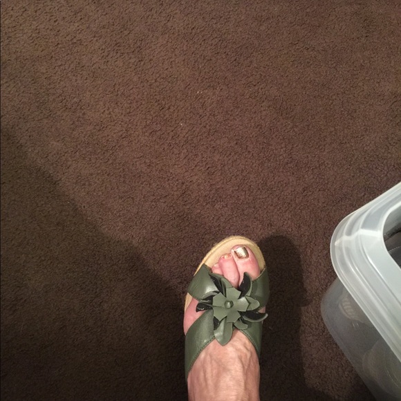 Vintage slip on low wedge - Picture 2 of 5